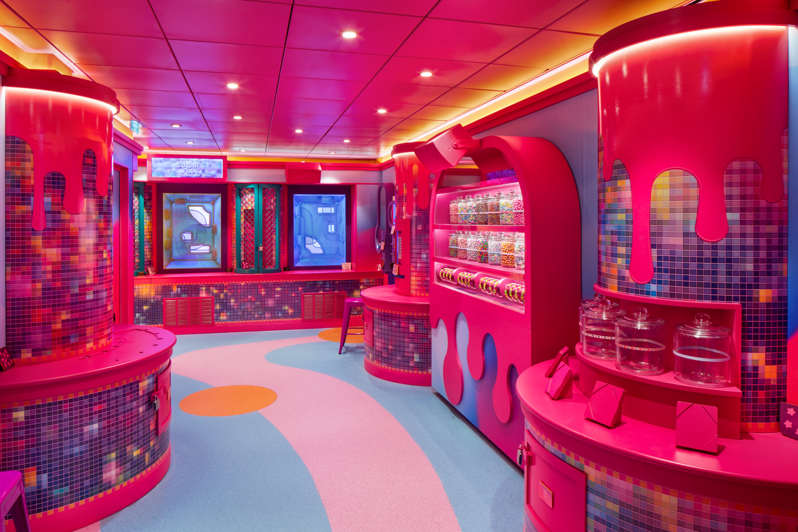 Permainan escape room yang tersedia di Legend of the Seas.
