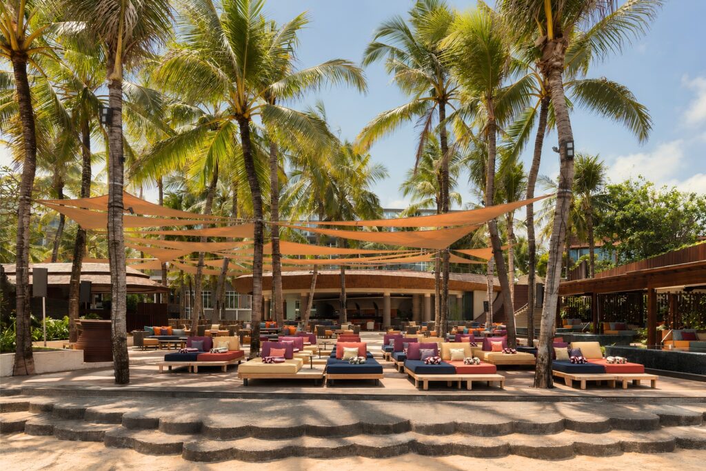 Potret eksterior dari Alunê di W Bali - Seminyak.