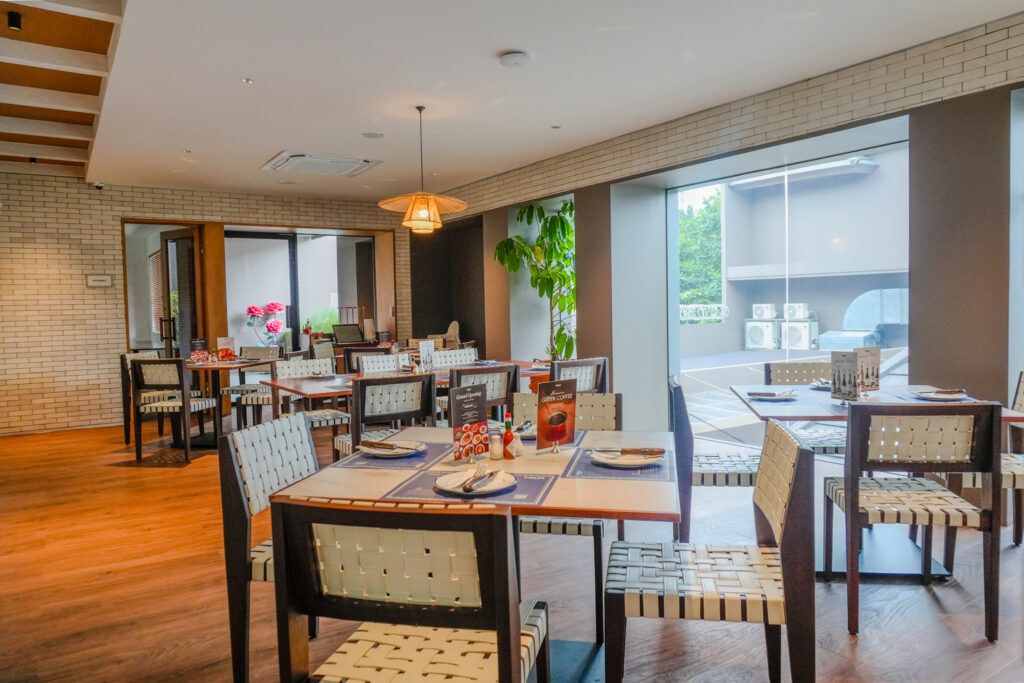 Yialos Taverna Menteng - Dining Floor 2 - 1