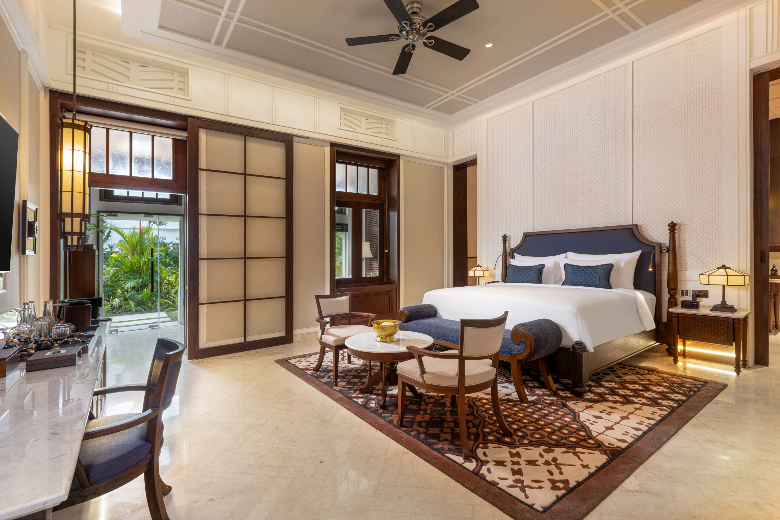 Interior Heritage Suite di dalam Grand Hotel De Djokja.