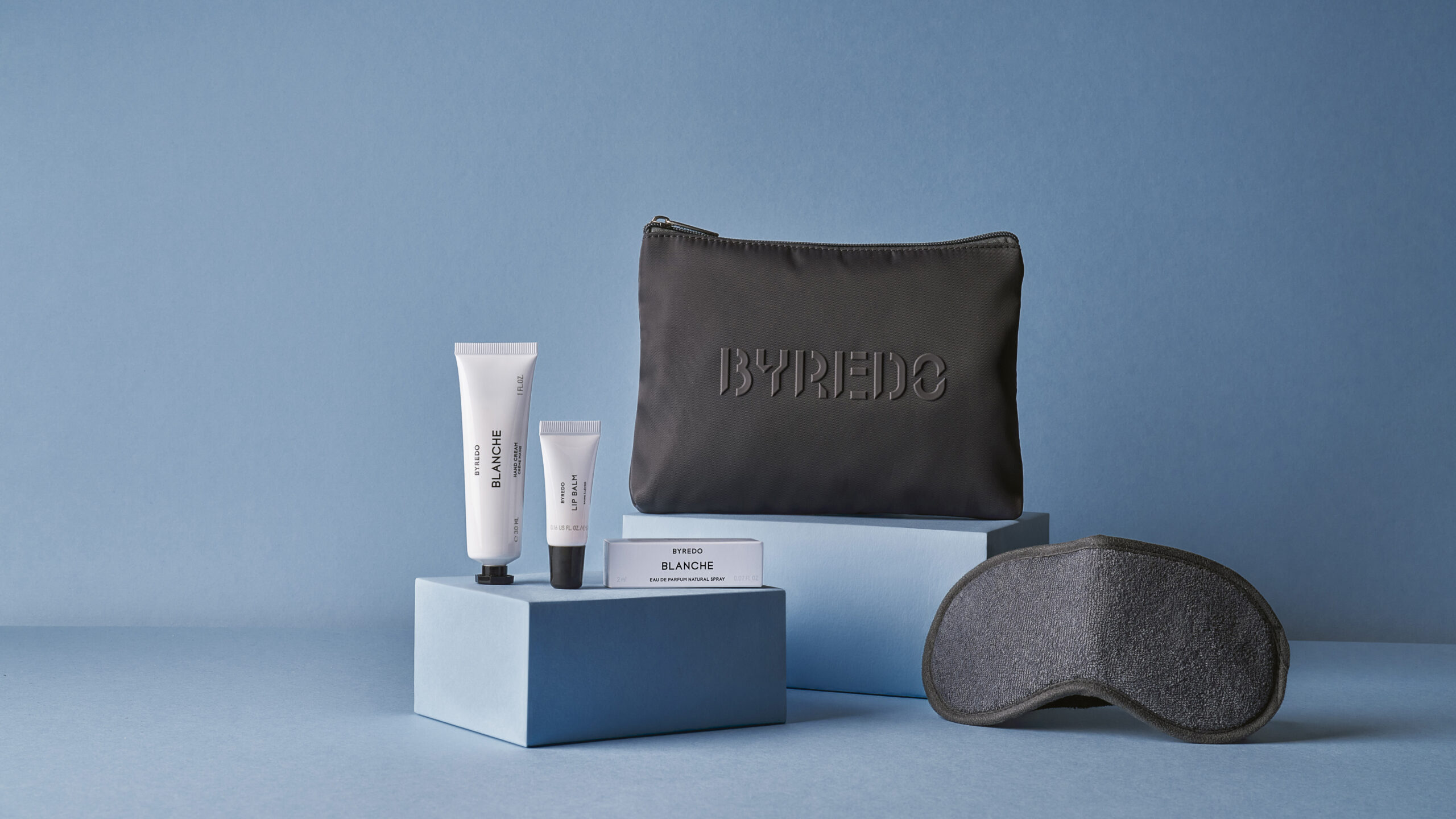 Amenity kit BYREDO Blanche untuk Singapore Airlines Business Class.