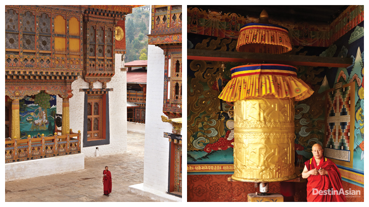 Kiri-kanan: Selasar tengah Punakha Dzong, bangunan yang didirikan pada 1673; Biksu dan lonceng doa di Punakha Dzong.