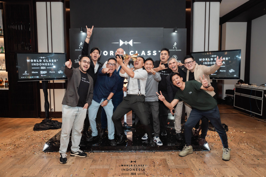Tim bartender Syrco BASÈ memperoleh penghargaan di beberapa kompetisi internasional. 